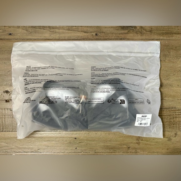 NWT SKIMS Smoothing Intimates Full Coverage Bra - Onyx Black - 36C - Picture 7 of 10